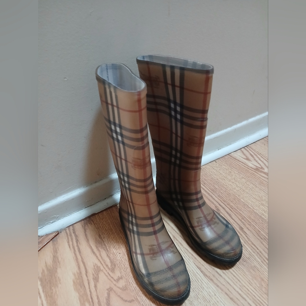 Burberry Plaid Rain Boots